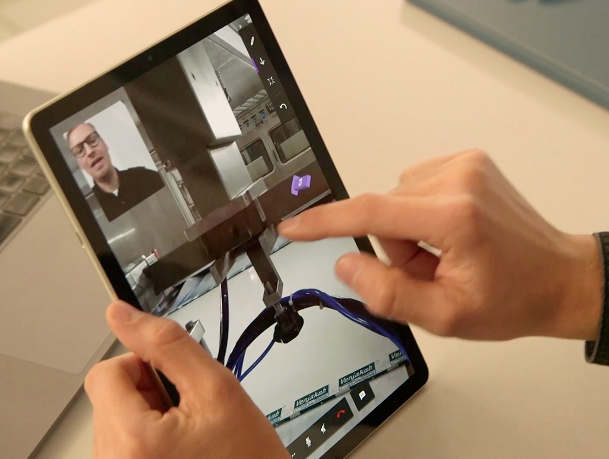 Ar Service with tablet Venjakob AR Service Tablet